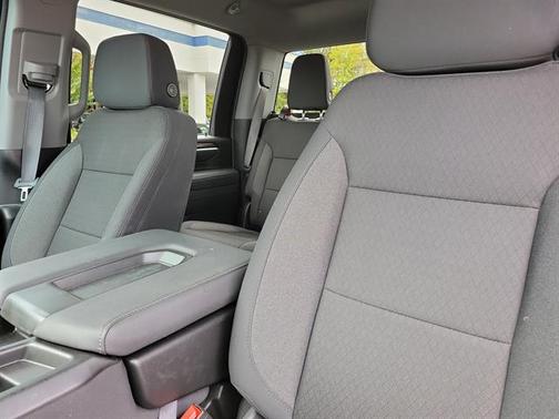 2025 Chevrolet Silverado 3500 LT