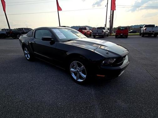 2011 Ford Mustang V6