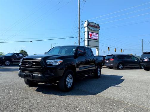 2023 Toyota Tacoma SR