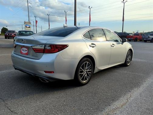 2016 Lexus ES 350 Base