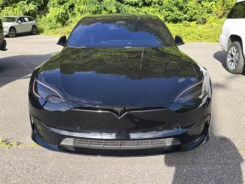 2022 Tesla Model S Plaid