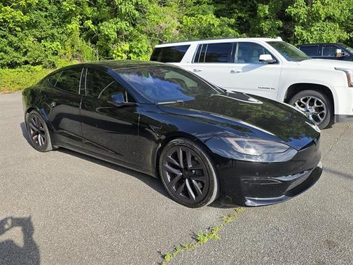 2022 Tesla Model S Plaid