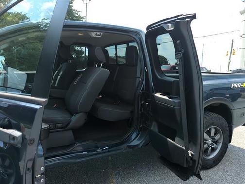 2015 Nissan Titan PRO-4X