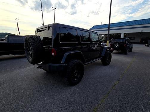 2014 Jeep Wrangler Unlimited Altitude
