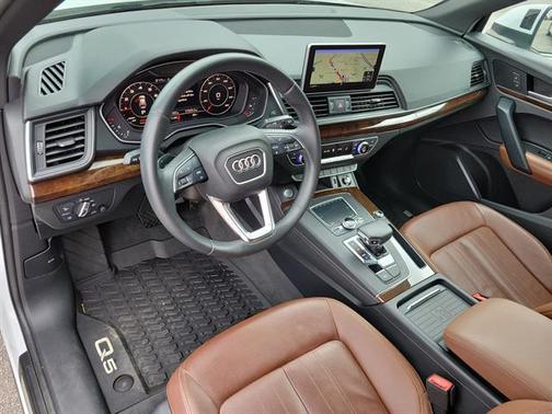 2019 Audi Q5 2.0T Premium Plus
