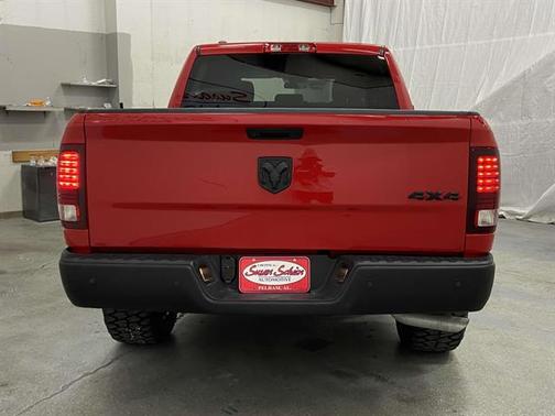 2024 RAM 1500 Classic Warlock Crew Cab 4x4 5'7' Box