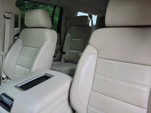 2015 GMC Yukon XL 1500 Denali