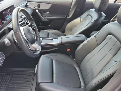 2025 Mercedes-Benz CLA 250 Base