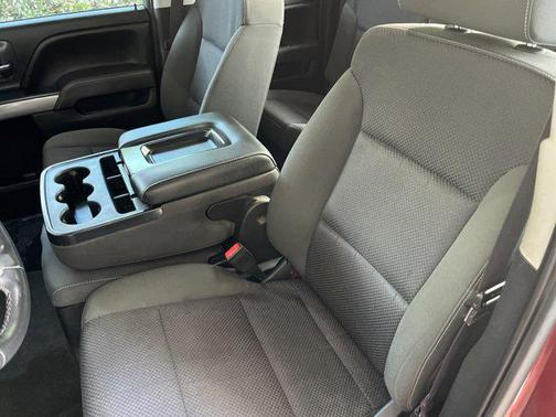 2017 Chevrolet Silverado 1500 2LT