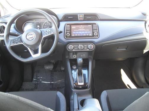 2024 Nissan Versa 1.6 SV
