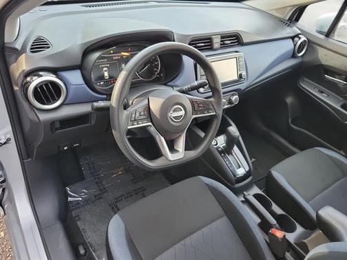 2024 Nissan Versa 1.6 SV