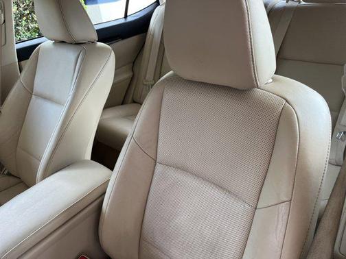 2013 Lexus ES 350 Base