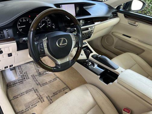 2013 Lexus ES 350 Base