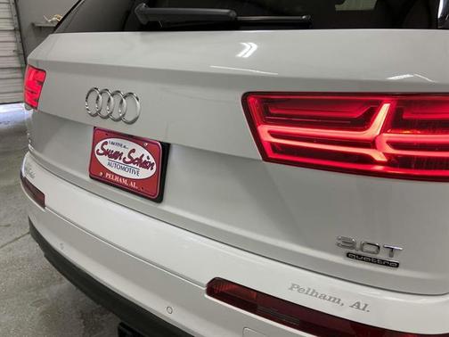2017 Audi Q7 3.0T Prestige