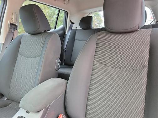 2015 Nissan Leaf S
