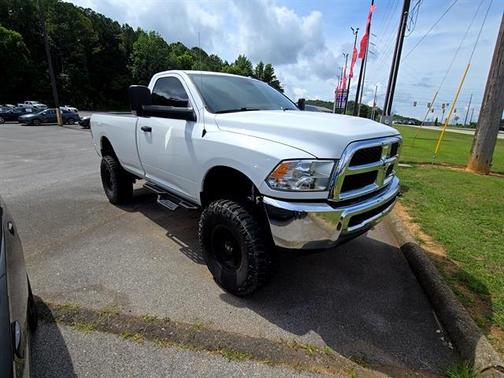 2017 RAM 2500 Tradesman Regular Cab 4x4 8' Box