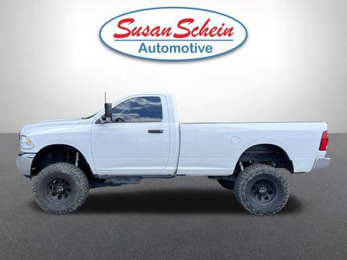 2017 RAM 2500 Tradesman Regular Cab 4x4 8' Box