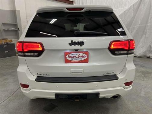 2018 Jeep Grand Cherokee Laredo E