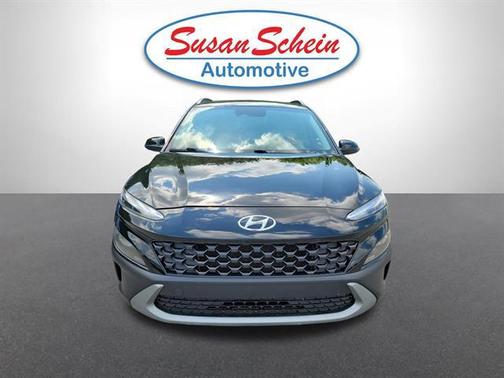 Ultra Black 2022 Hyundai KONA SEL