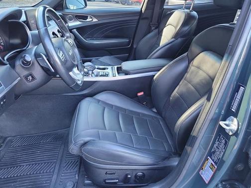 2023 Kia Stinger GT2