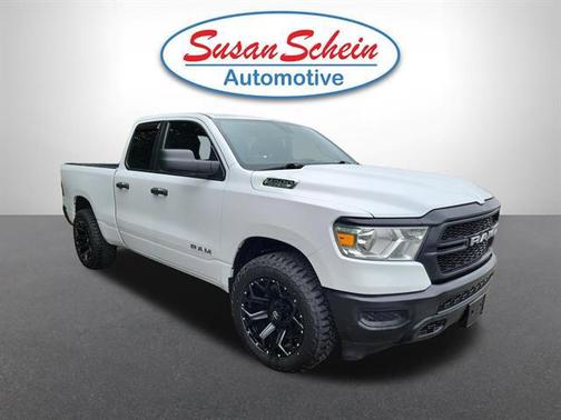 Bright White Clearcoat 2022 RAM 1500 Tradesman
