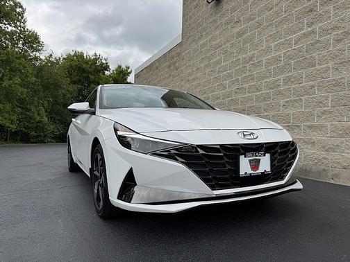2023 Hyundai ELANTRA HEV Limited