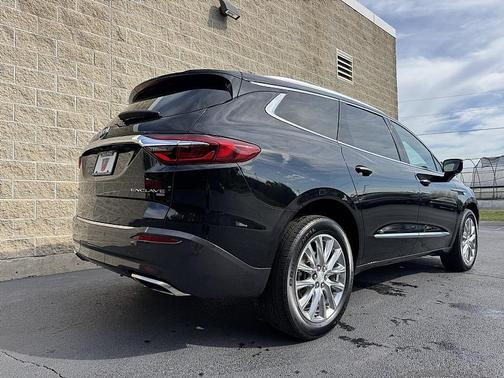 2018 Buick Enclave Essence