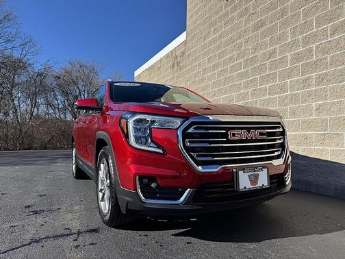 2022 GMC Terrain SLT