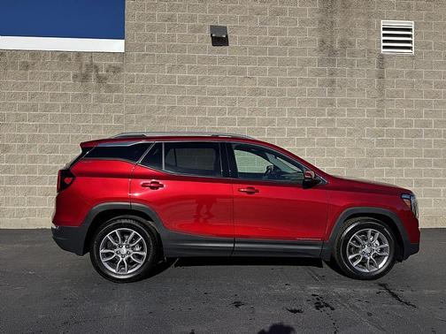 2022 GMC Terrain SLT