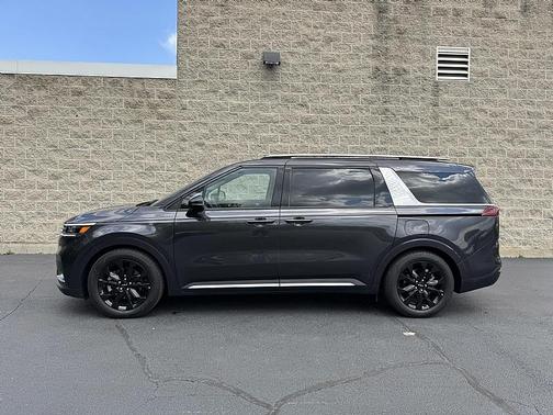 2024 Kia Carnival SX Prestige