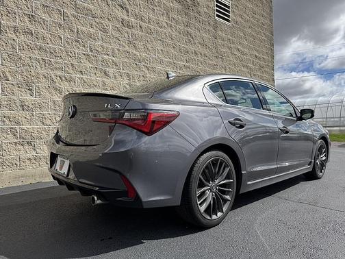 2022 Acura ILX Technology & A-Spec Pkgs
