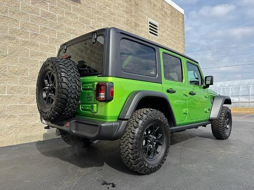 2025 Jeep Wrangler Sport