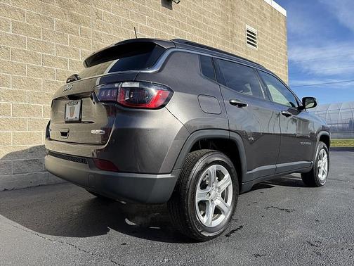 2023 Jeep Compass Latitude