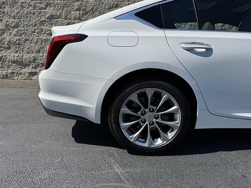 2022 Cadillac CT5 Premium Luxury AWD