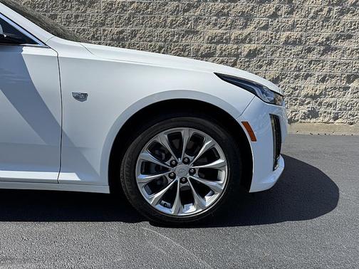 2022 Cadillac CT5 Premium Luxury AWD