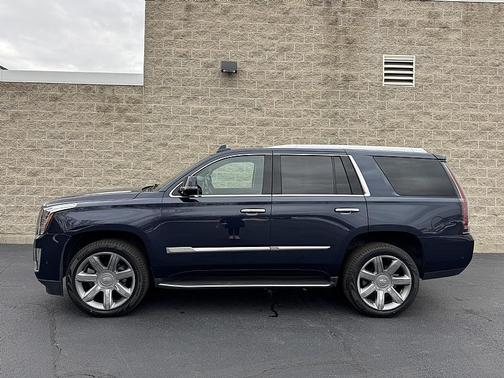 2018 Cadillac Escalade Luxury