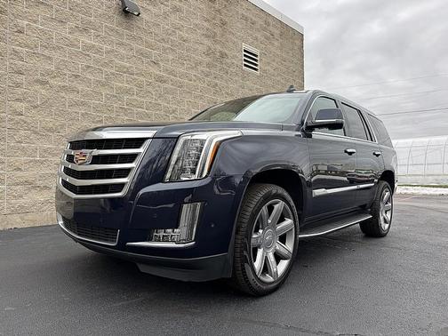 2018 Cadillac Escalade Luxury