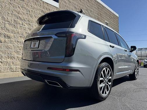 2024 Cadillac XT6 Sport AWD