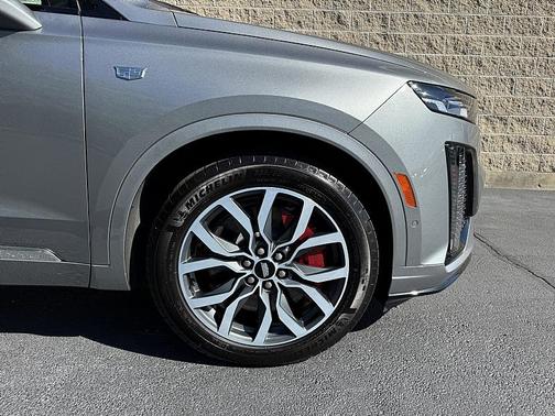 2024 Cadillac XT6 Sport AWD