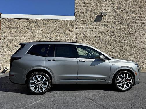 2024 Cadillac XT6 Sport AWD
