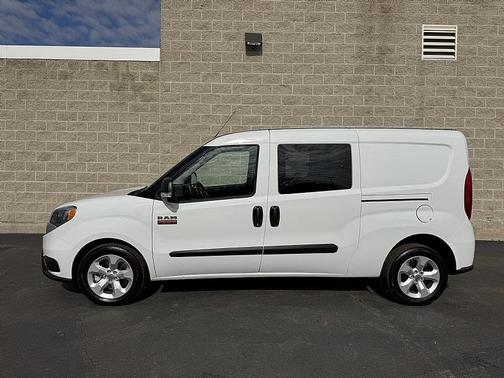 2022 RAM ProMaster City Base