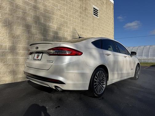 2018 Ford Fusion Hybrid Titanium