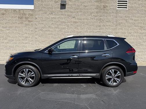 2017 Nissan Rogue SL