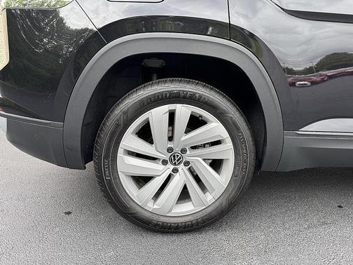 2022 Volkswagen Atlas Cross Sport 3.6L V6 SE w/Technology