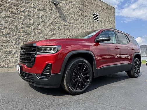 2022 GMC Acadia SLT
