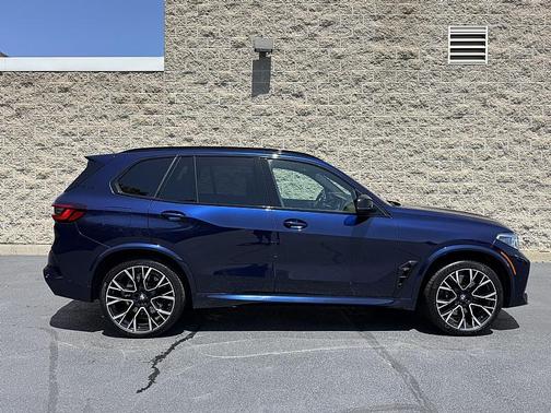 2021 BMW X5 M Base