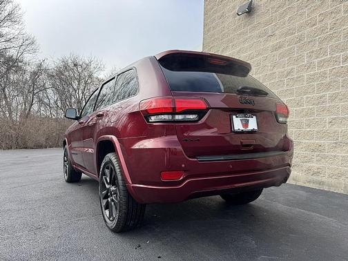 2018 Jeep Grand Cherokee Altitude