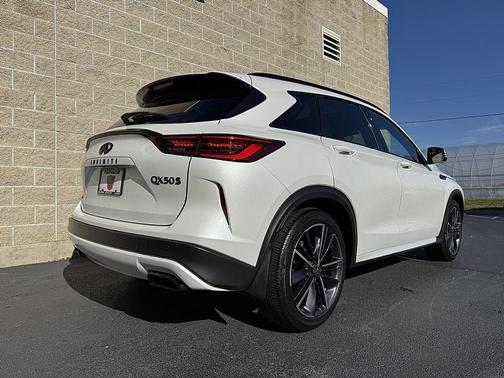 2024 INFINITI QX50 SPORT