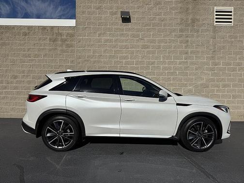 2024 INFINITI QX50 SPORT