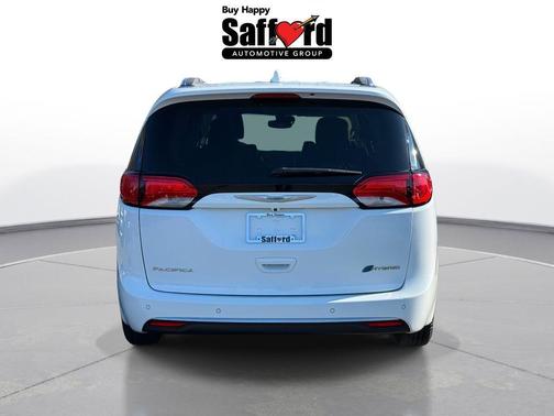 2018 Chrysler Pacifica Hybrid Limited
